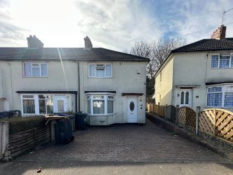 3 bedroom end terraced house in Birmingham 