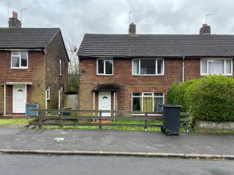3 bedroom semi detached house in Stoke on Trent