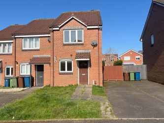 2 bedroom end terraced house in Stafford