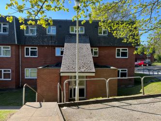 2 bedroom ground floor flat in Cannock