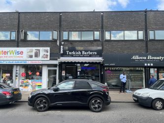 Freehold retail investment property