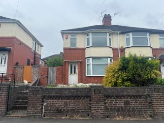 2 bedroom semi detached property in Stoke on Trent
