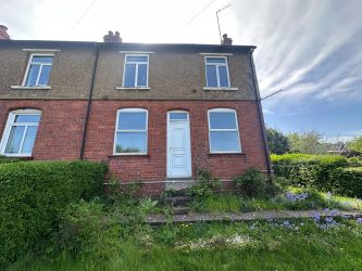 3 bedroom end terraced property in Wombourne