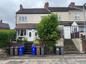 3 bedroom end terraced house in Stoke on Trent