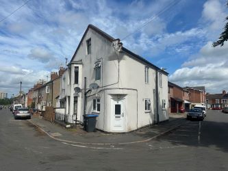 5 self contained units in Rugby