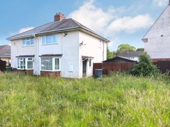 2 bedroom semi detached house in Wolverhampton