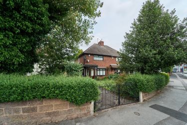 3 bedroom semi detached house in Wednesbury