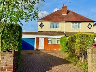 2 bedroom semi detached house in Great Wyrley