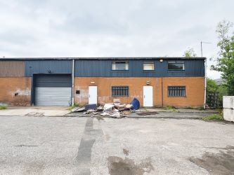 Freehold industrial unit in Kingswinford 