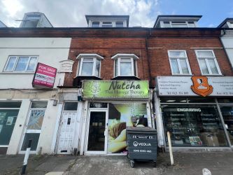 2 bedroom flat in Sutton Coldfield