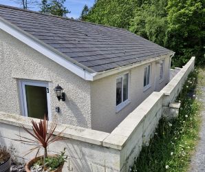 2 bedroom detached holiday bungalow in Aberdovey 