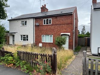 3 bedroom semi detached house in Nuneaton