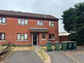 4 bedroom semi detached house in Coventry