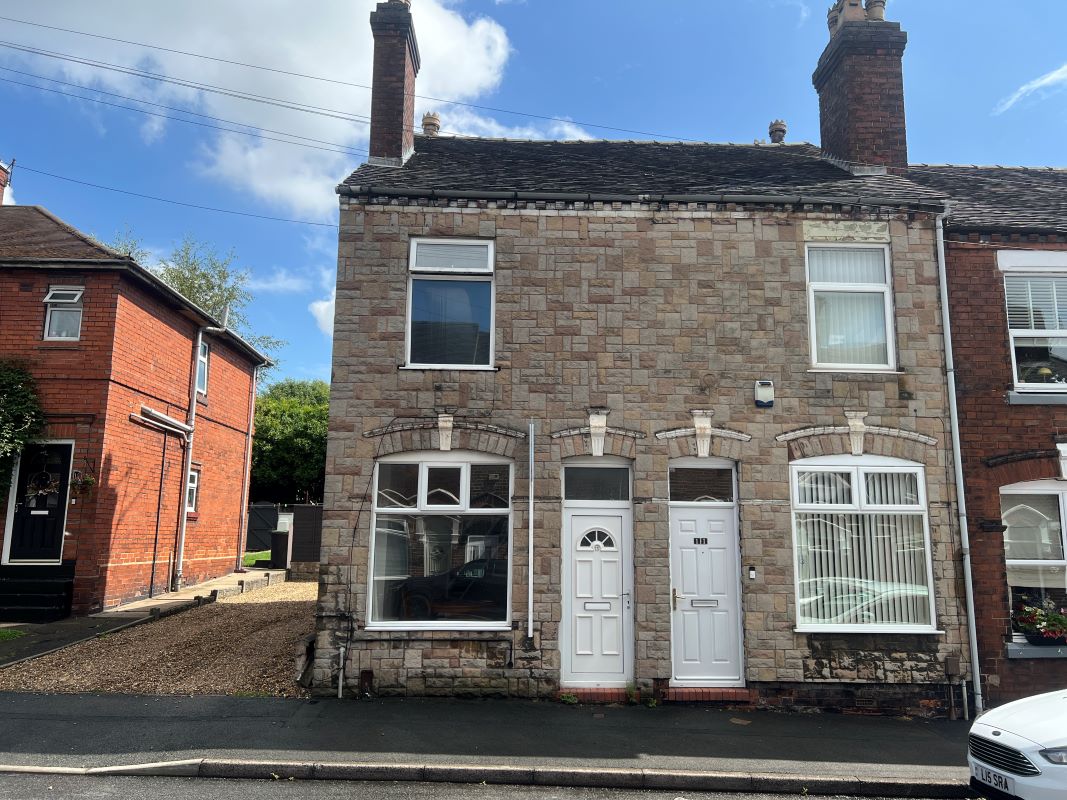 2 bedroom end terraced house in Stoke on Trent