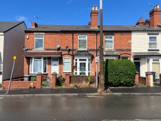 2 bedroom mid terraced property in Oldbury