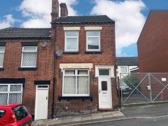 3 bedroom end terraced house in Stoke on Trent