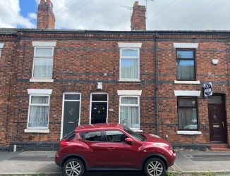 2 bedroom mid terraced house in Crewe