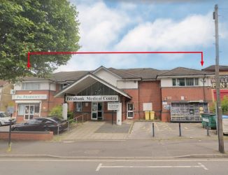 Freehold modern medical centre with parking in Alum Rock