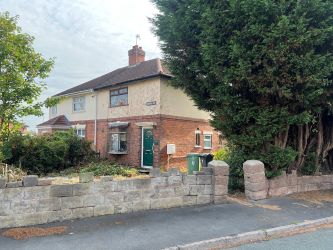 3 bedroom semi detached house in Walsall
