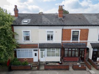A 3 bedroom mid terrace property