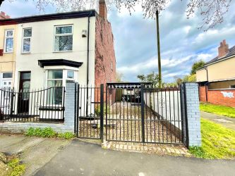 3 bedroom semi detached house in Bloxwich, Walsall