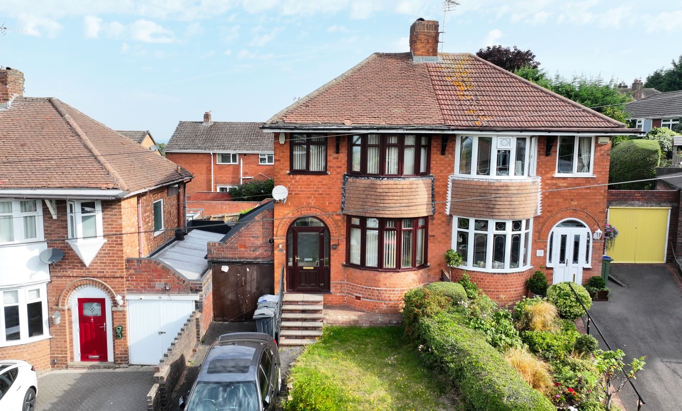 18 St. Katherines Road, Oldbury, B68 9TT