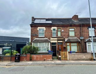 2 bedroom end terraced house in Stoke on Trent