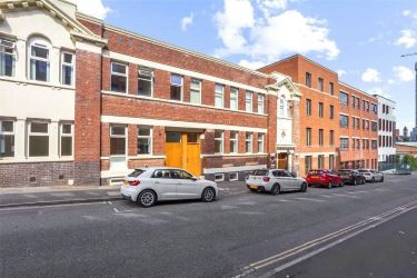 Long leasehold city centre investment opportunity in Birmingham