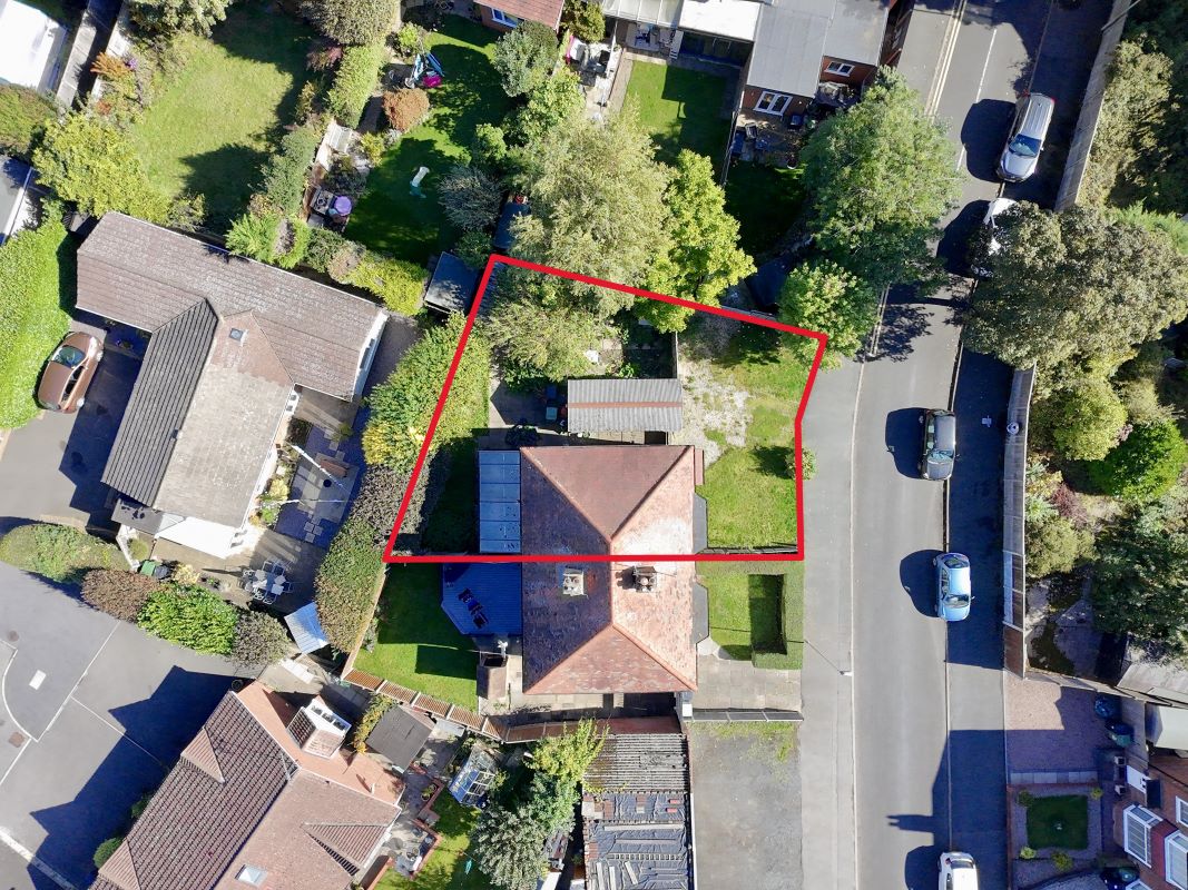 3 bedroom semi detached property in Halesowen.