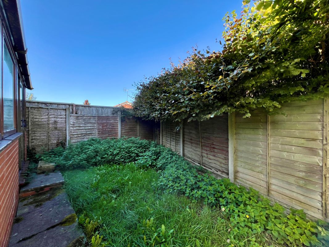 3 bedroom semi detached property in Halesowen.