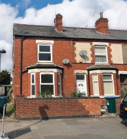 3 bedroom end terraced property in Coventry