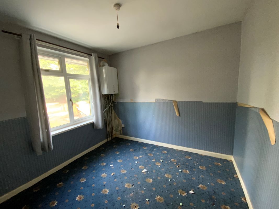 2 bedroom mid terraced property in Wolverhampton