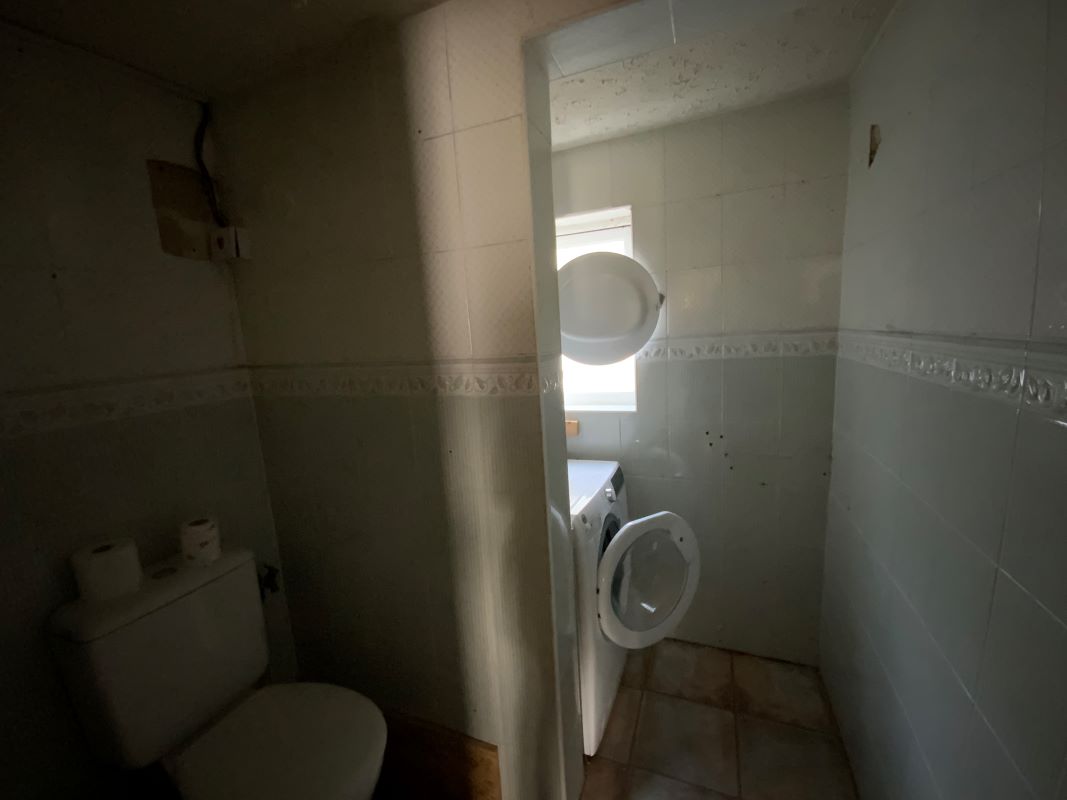 2 bedroom mid terraced property in Wolverhampton