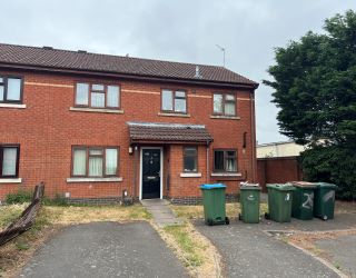 4 bedroom semi detached house in Coventry