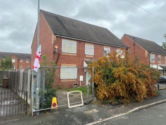 5 bedroom semi detached property in Walsall