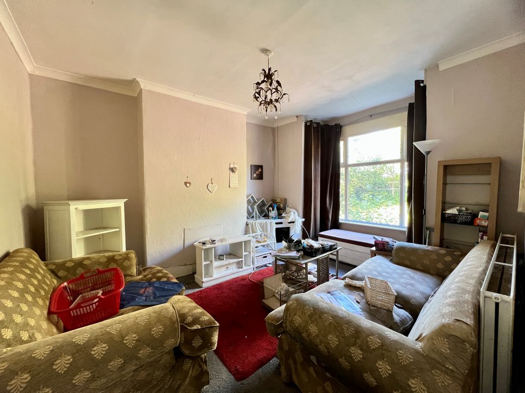 4 bedroom mid terraced property in Brierley Hill