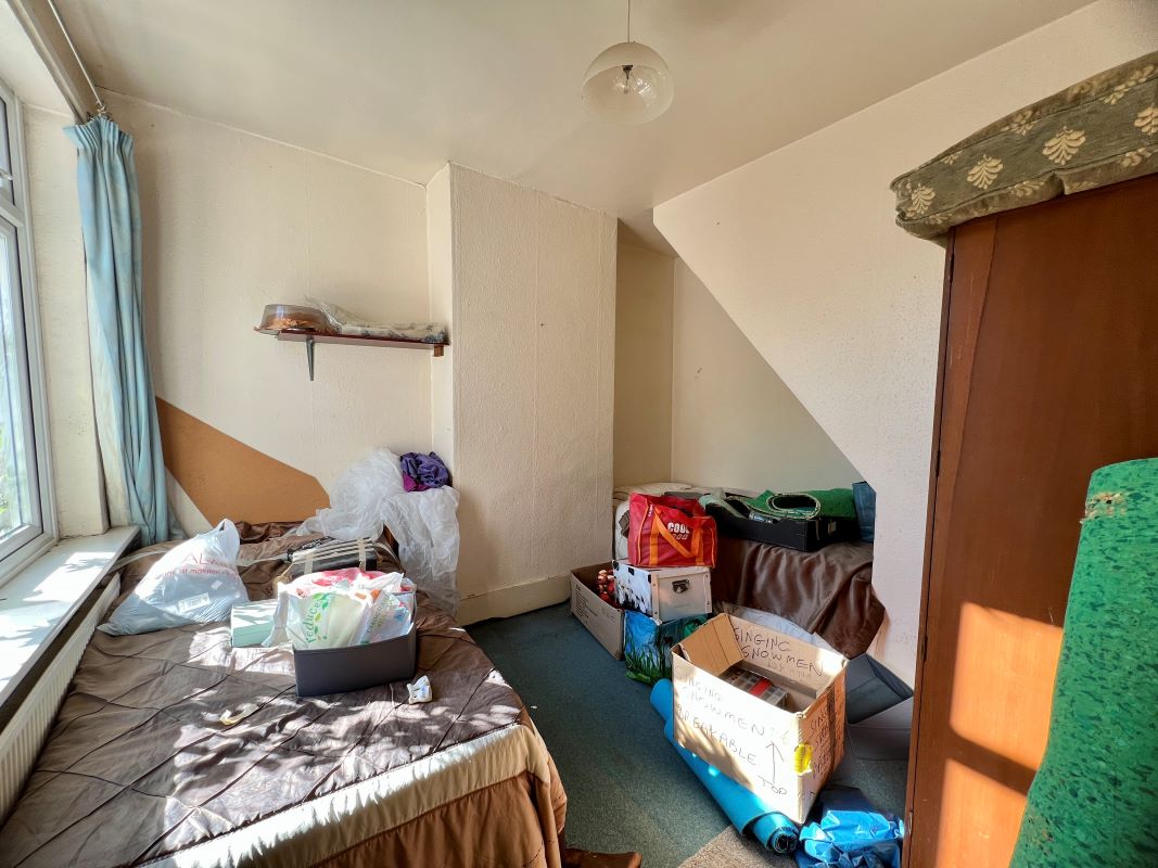 4 bedroom mid terraced property in Brierley Hill