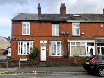 2 bedroom mid terraced property in Bilston