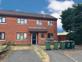 4 bedroom semi detached house in Coventry