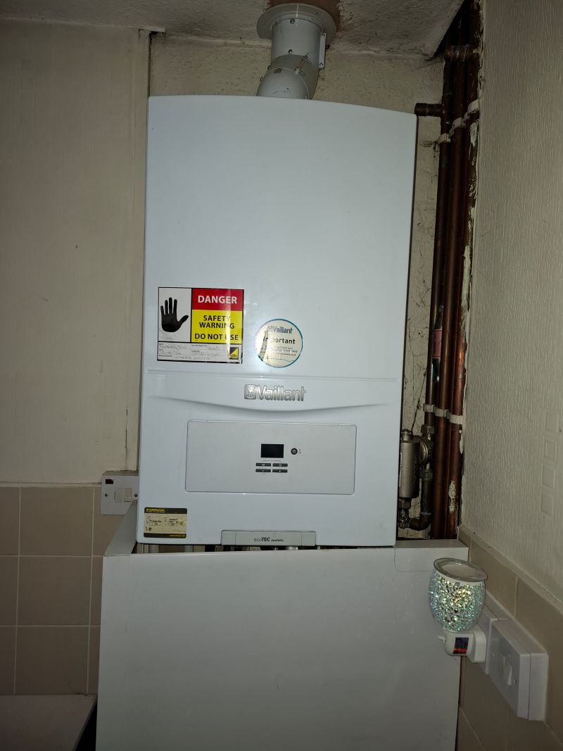 85 Hill Street, Essington, Wolverhampton, WV11 2BS