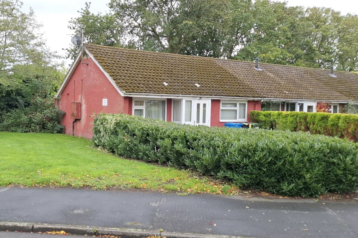 85 Hill Street, Essington, Wolverhampton, WV11 2BS