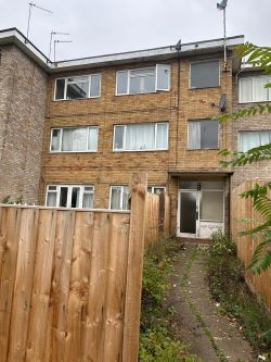 2 bedroom flat in Leamington Spa