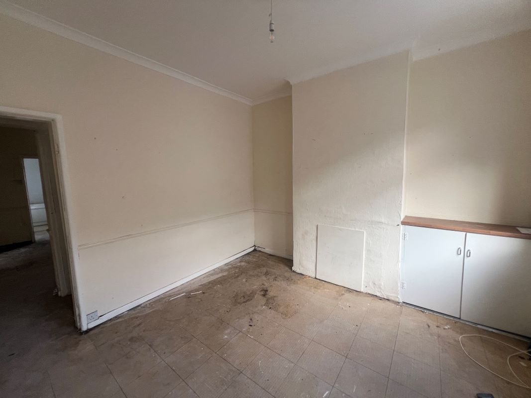 2 bedroom mid terraced property in Stoke on Trent