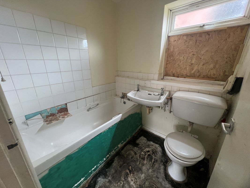 Ground floor flat in Birmingham