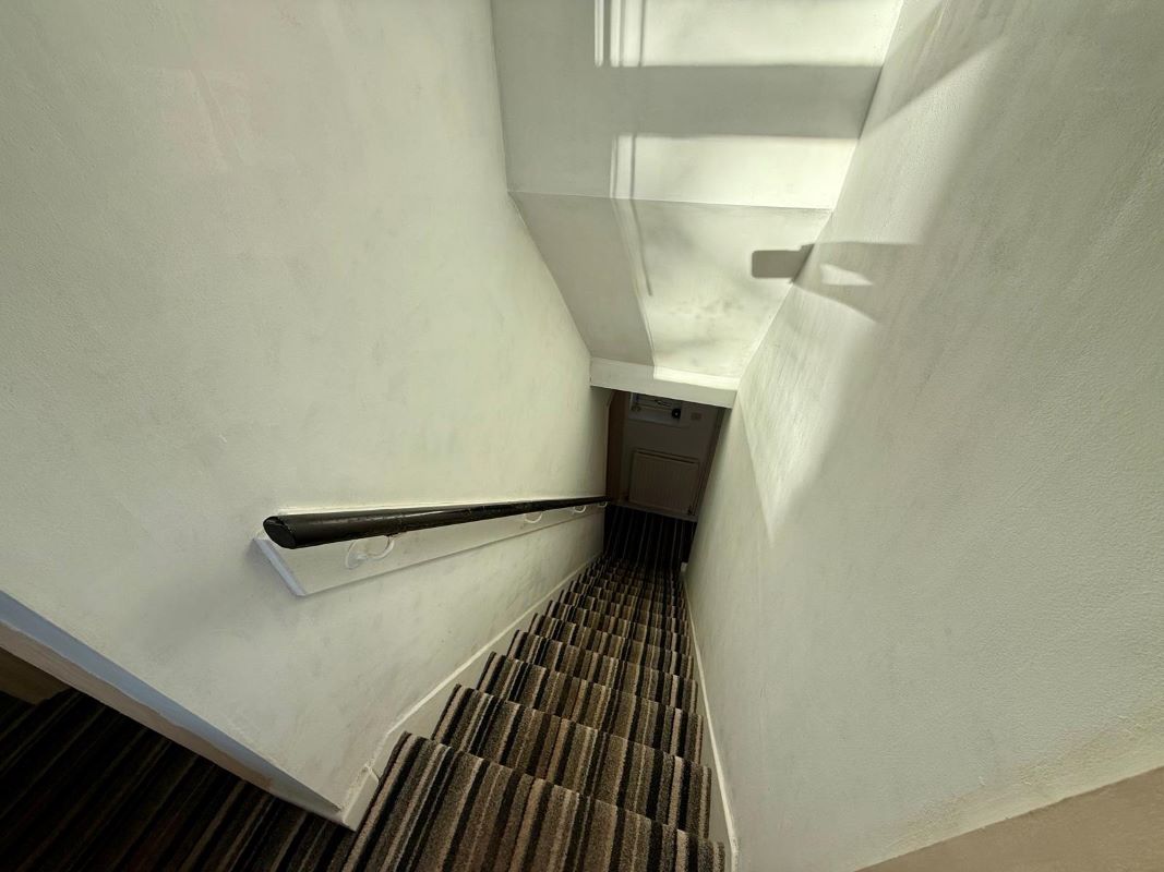 142 Clarence Road, Bilston, WV14 6PG