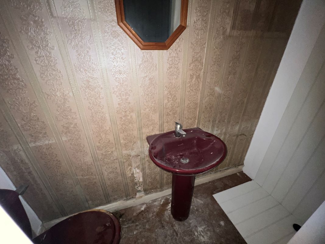 3 bedroom semi detached house in Kidderminster