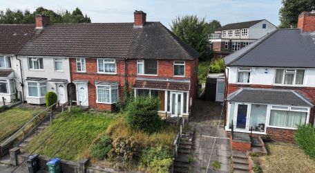 3 bedroom end terraced property in Smethwick