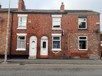 2 bedroom mid terraced property in Crewe