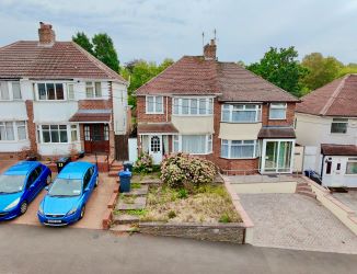 3 bedroom semi detached property in Birmingham