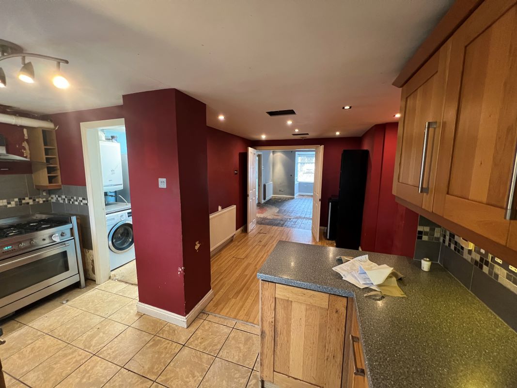 3 bedroom mid terraced house in Erdington